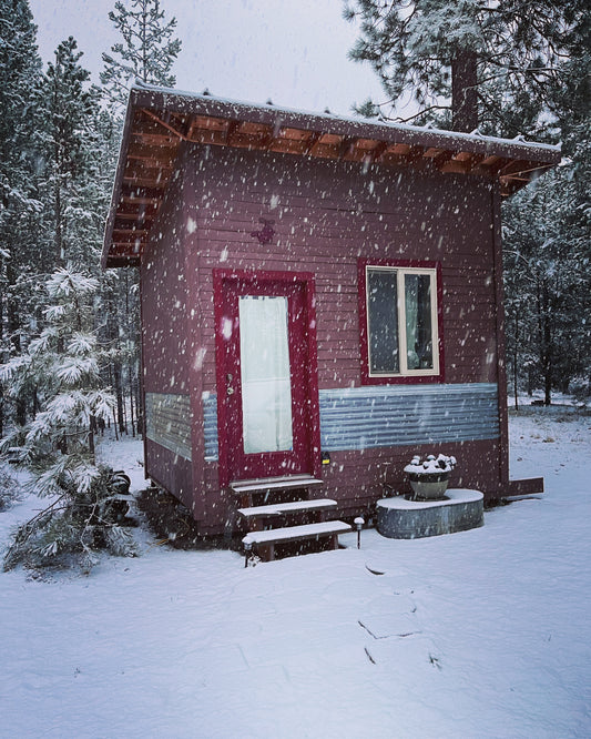 Winter is here, my studio is done!