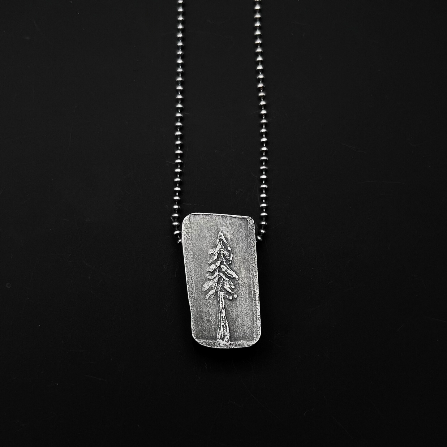 Etched Stillness Pendant