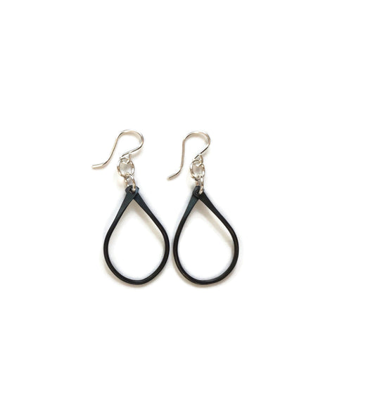 Simple Teardrop Earring