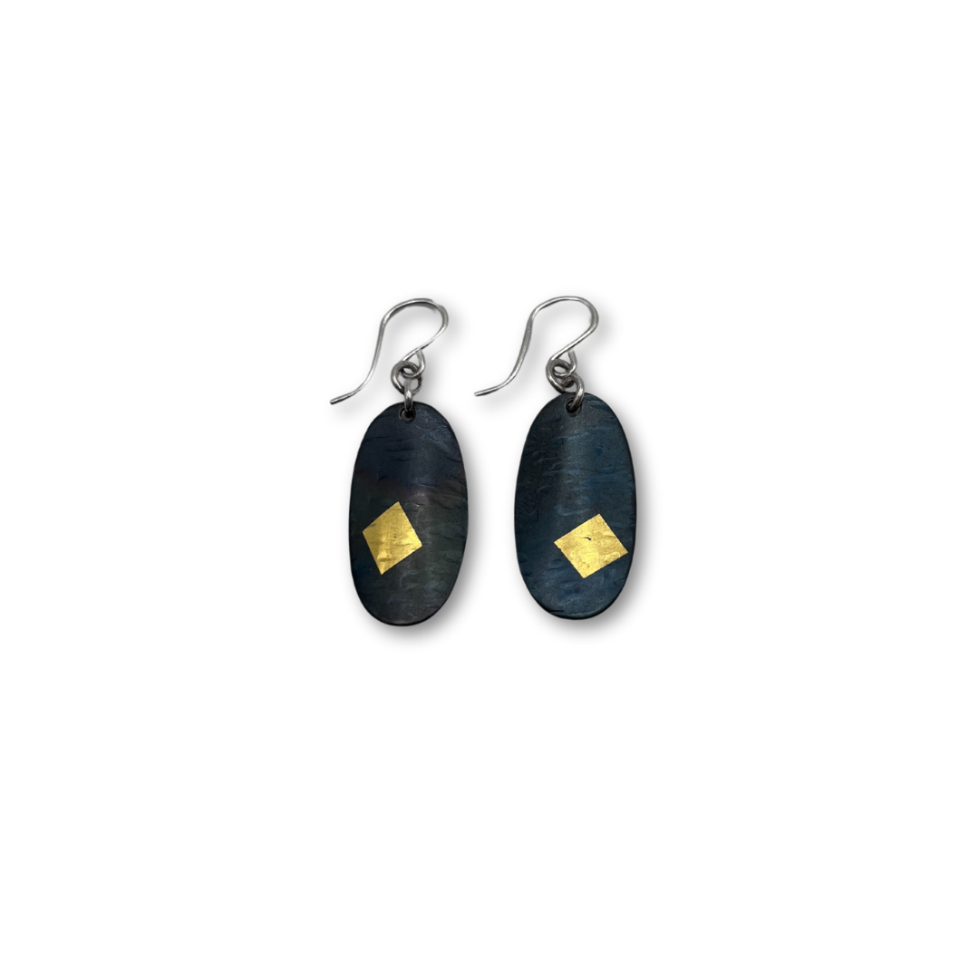 Black and gold Earrings